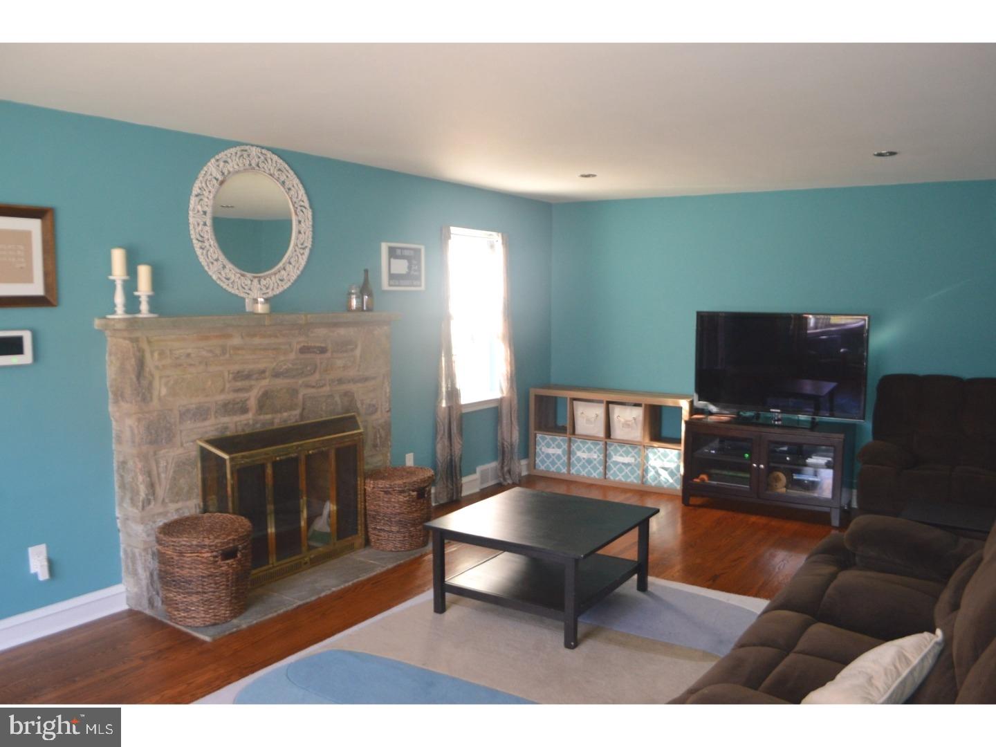 10830 Ellicott Road Philadelphia, PA 19154 - Photo 17 of 25