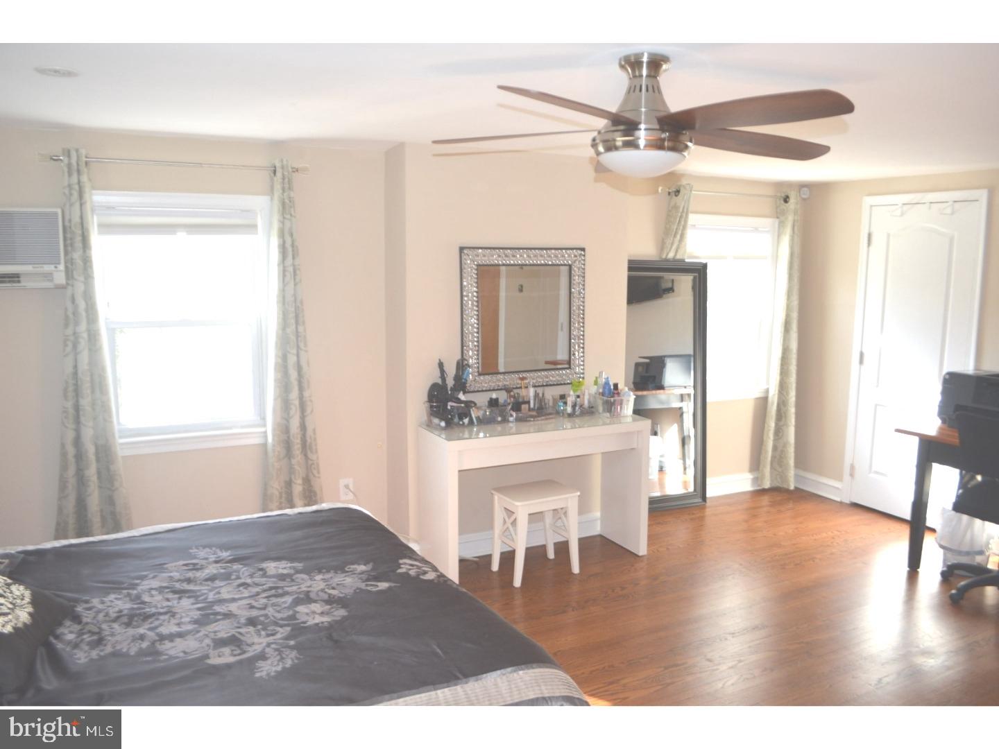 10830 Ellicott Road Philadelphia, PA 19154 - Photo 20 of 25 Bedroom - Main