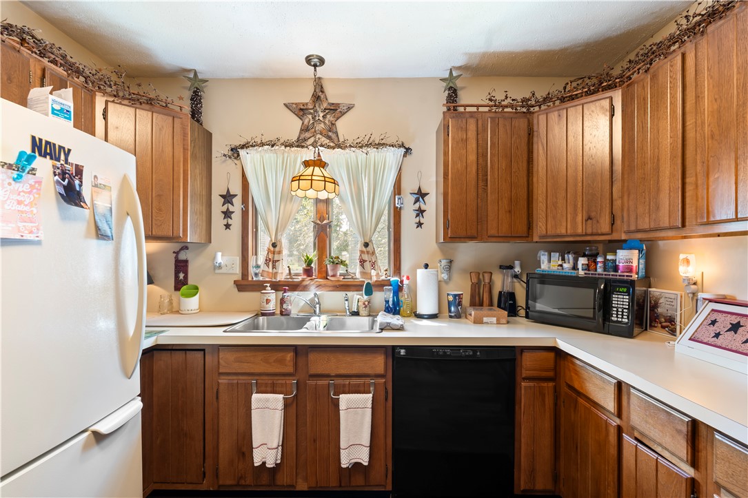 379 Seneca Road Hornellsville, NY 14843 - Photo 12 of 36