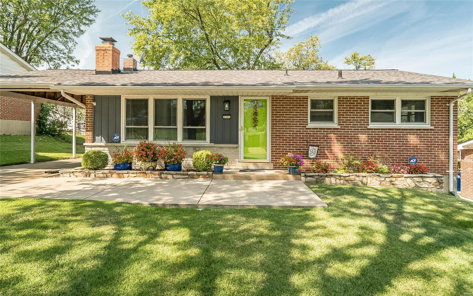 2331 Ruckert Avenue St. Louis, MO 63114 - Photo 1 of 23 Gallery Image 1