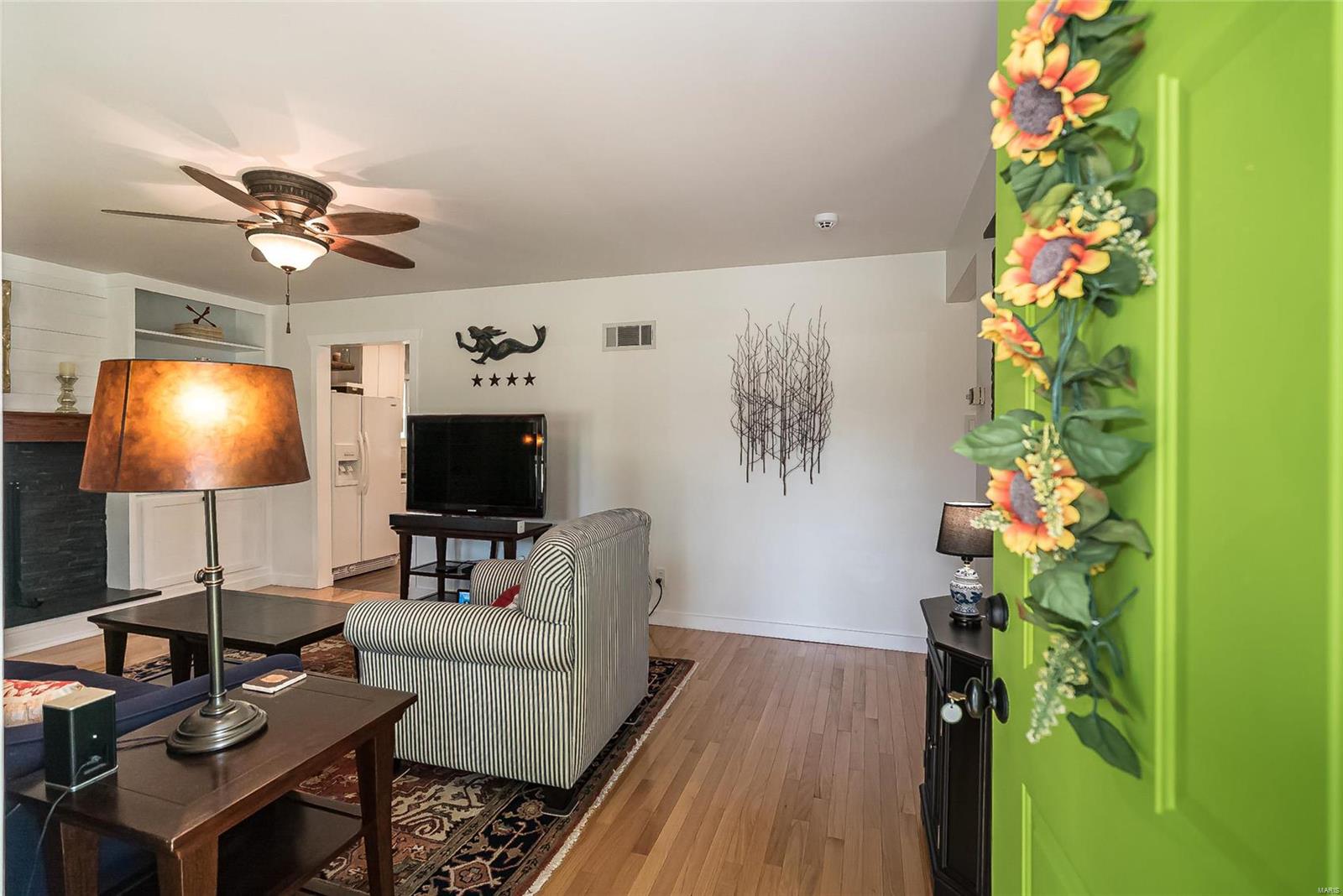 2331 Ruckert Avenue St. Louis, MO 63114 - Photo 3 of 23 Gallery Image 3