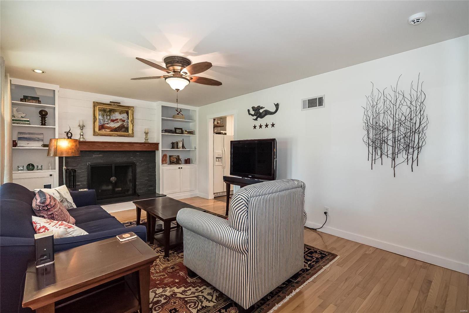 2331 Ruckert Avenue St. Louis, MO 63114 - Photo 4 of 23 Gallery Image 4