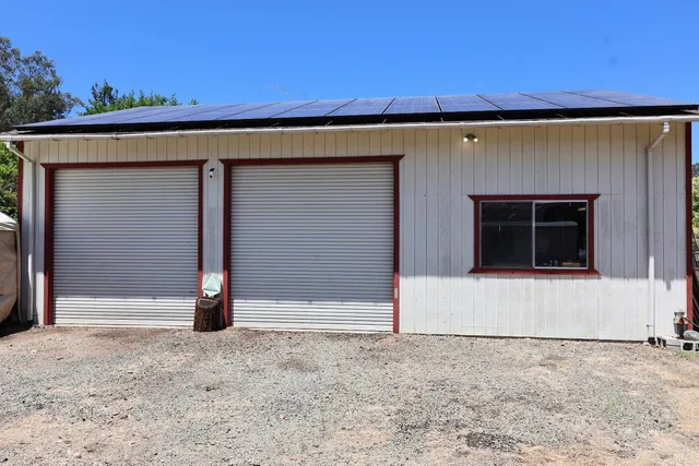 $449,000 | 96 Meadowbrook Drive, Ukiah, CA 95482