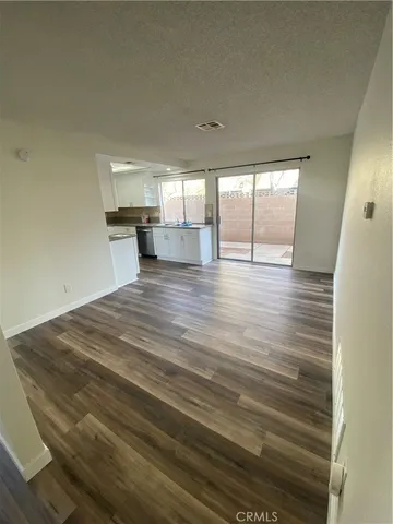 $2,750 | 2823 East Ave R 13, Palmdale, CA 93550