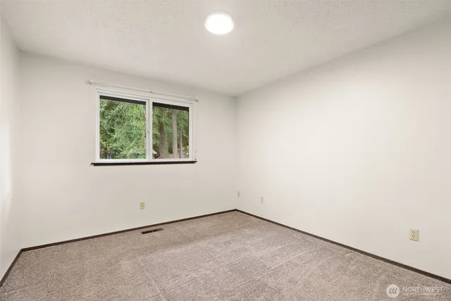 $539,999 | 4600 Northwest 82nd Street, Silverdale, WA 98383