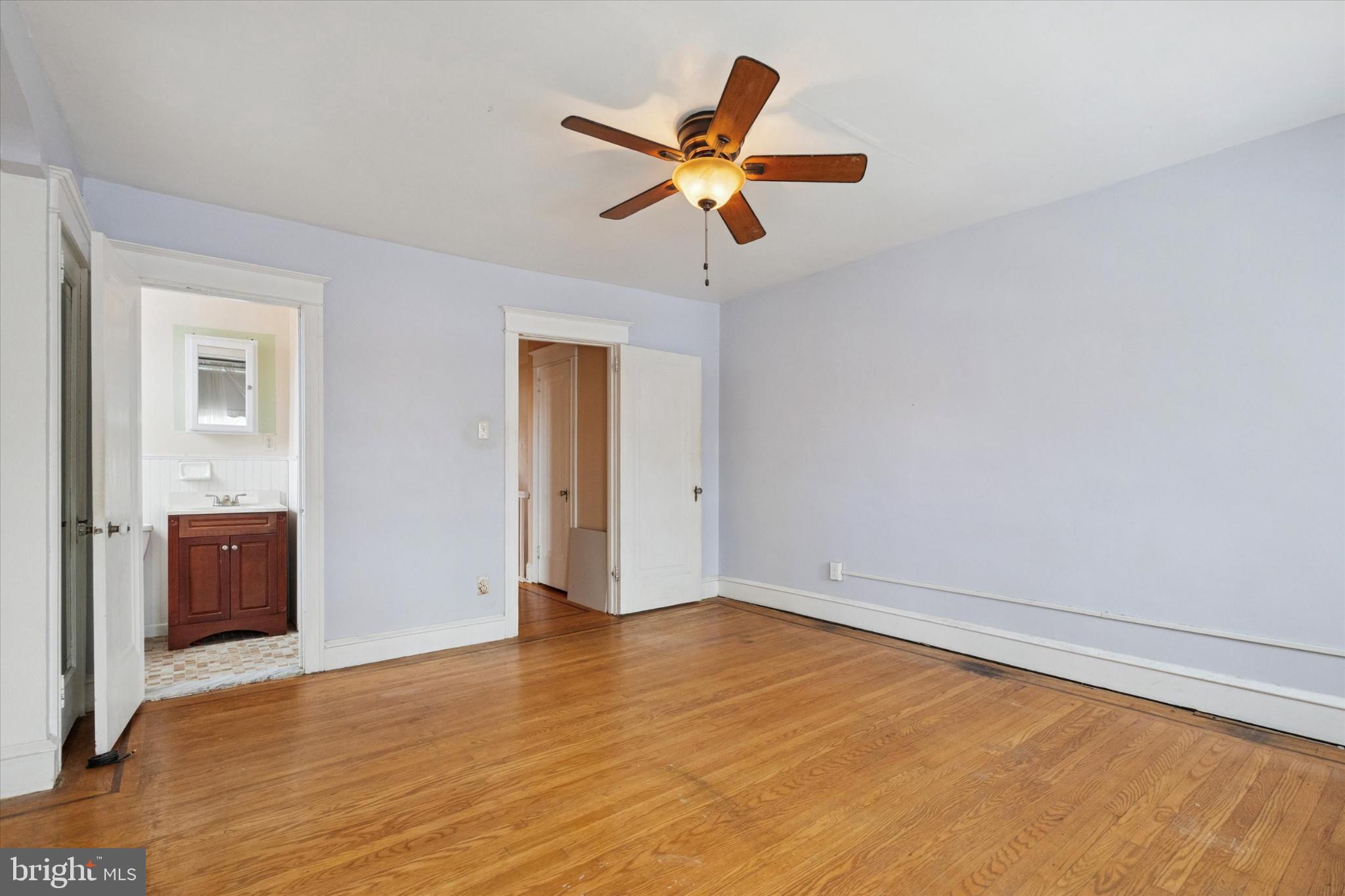 3227 Fuller Street Philadelphia, PA 19136 - Photo 21 of 25 Spacious room with charming ceiling fan.