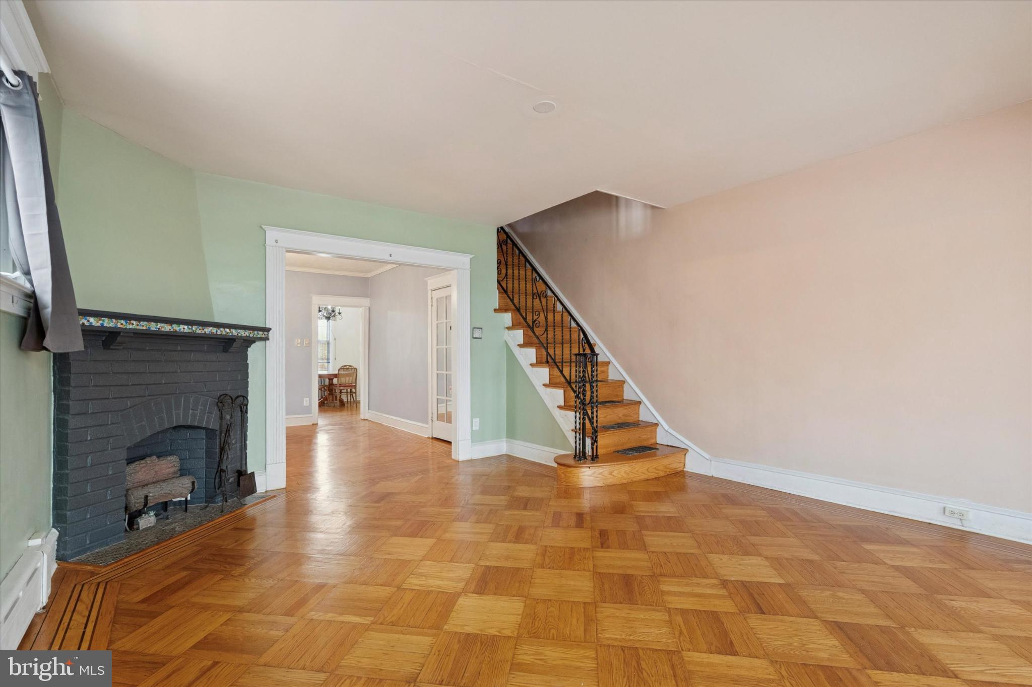 3227 Fuller Street Philadelphia, PA 19136 - Photo 4 of 25 Charming space with classic architectural details.