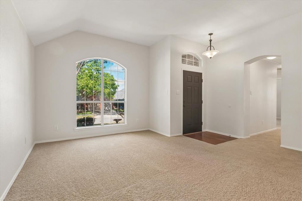 1699 Garrison Drive Frisco, TX 75033 - Photo 3 of 27 Gallery Image 3