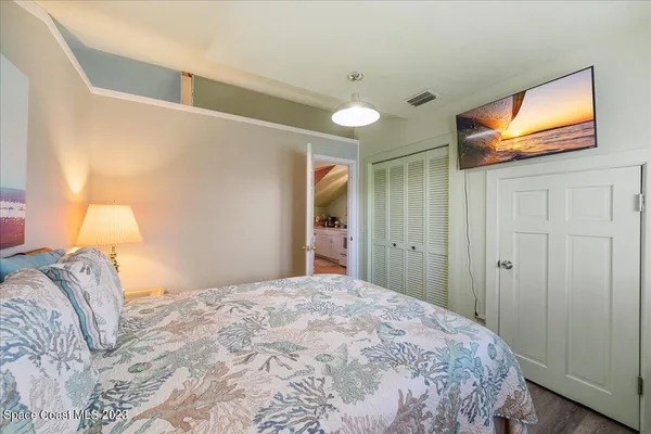 a view of a car garage