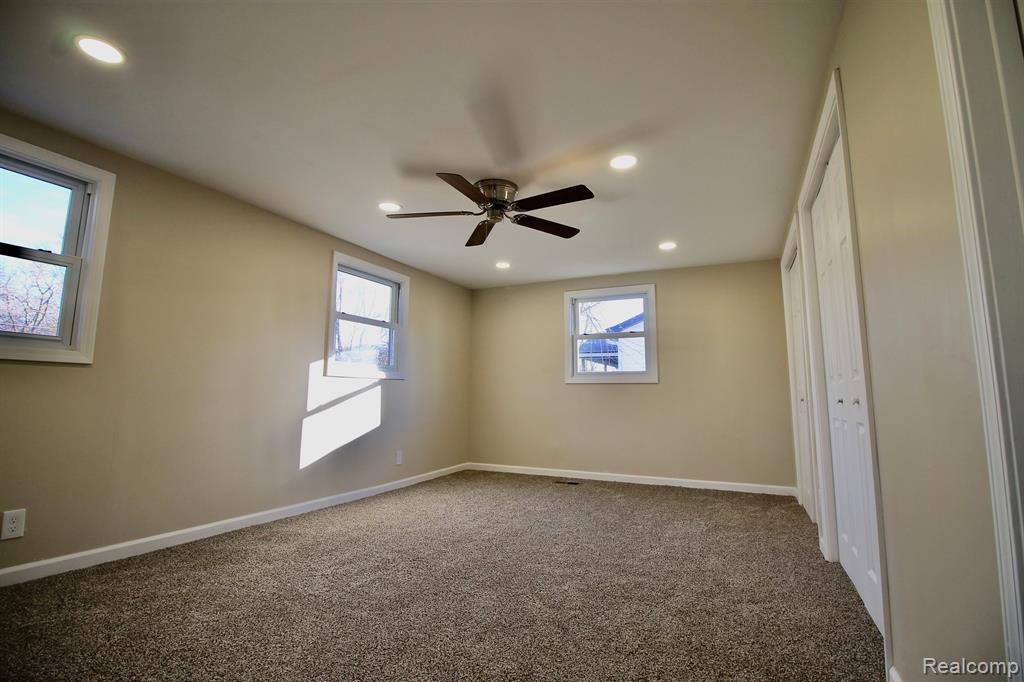 7318 Rory Street Grand Blanc, MI 48439 - Photo 14 of 26