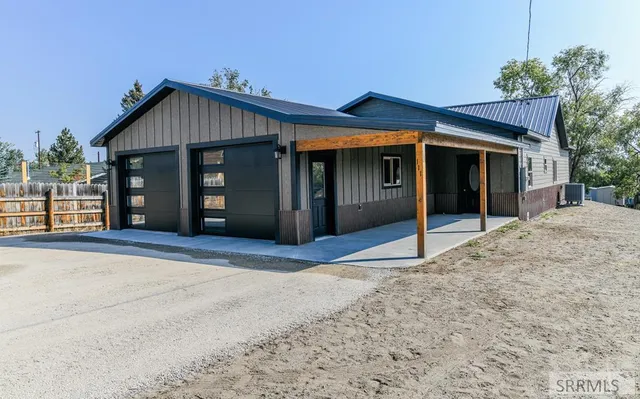 $519,000 | 111 10th Street, Salmon, ID 83467