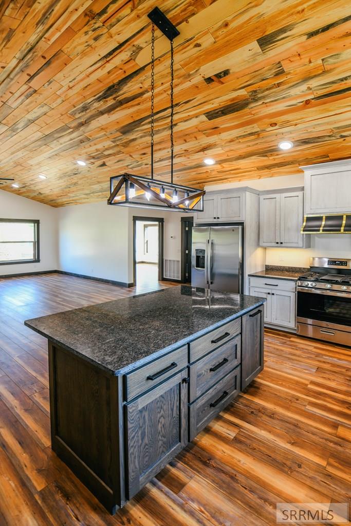 111 10th Street Salmon, ID 83467 - Photo 20 of 33