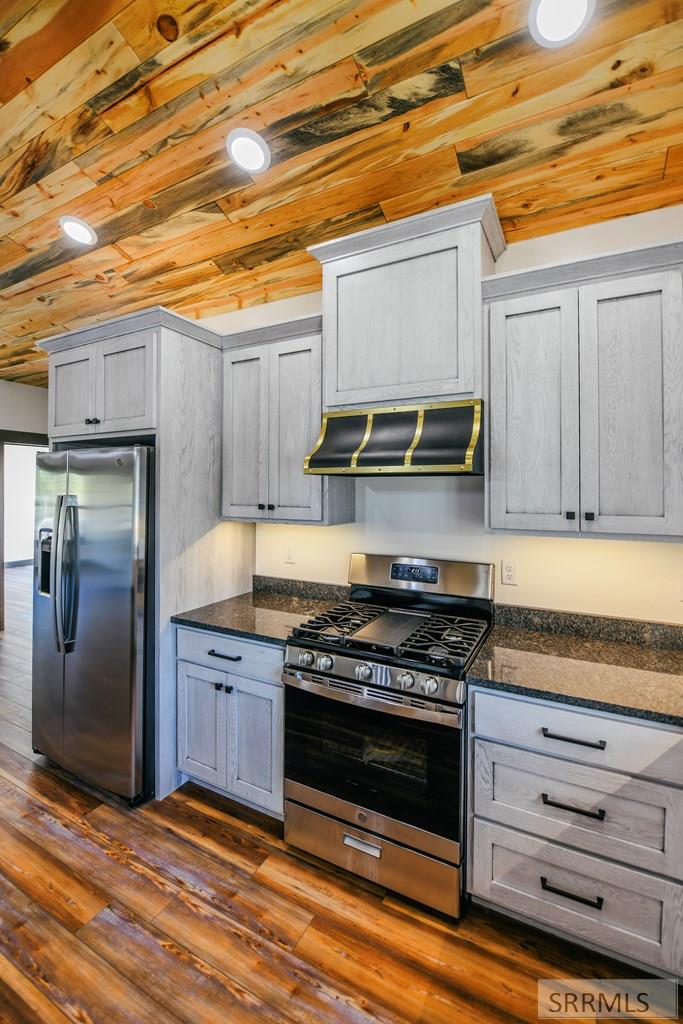 111 10th Street Salmon, ID 83467 - Photo 21 of 33