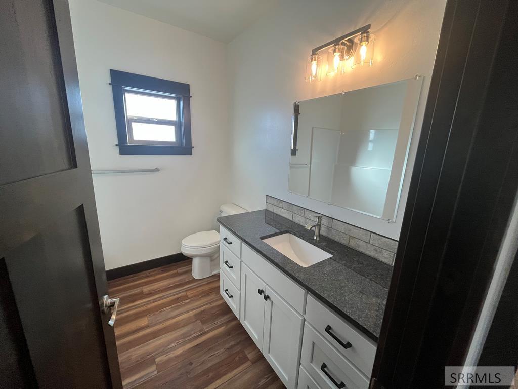 111 10th Street Salmon, ID 83467 - Photo 7 of 33