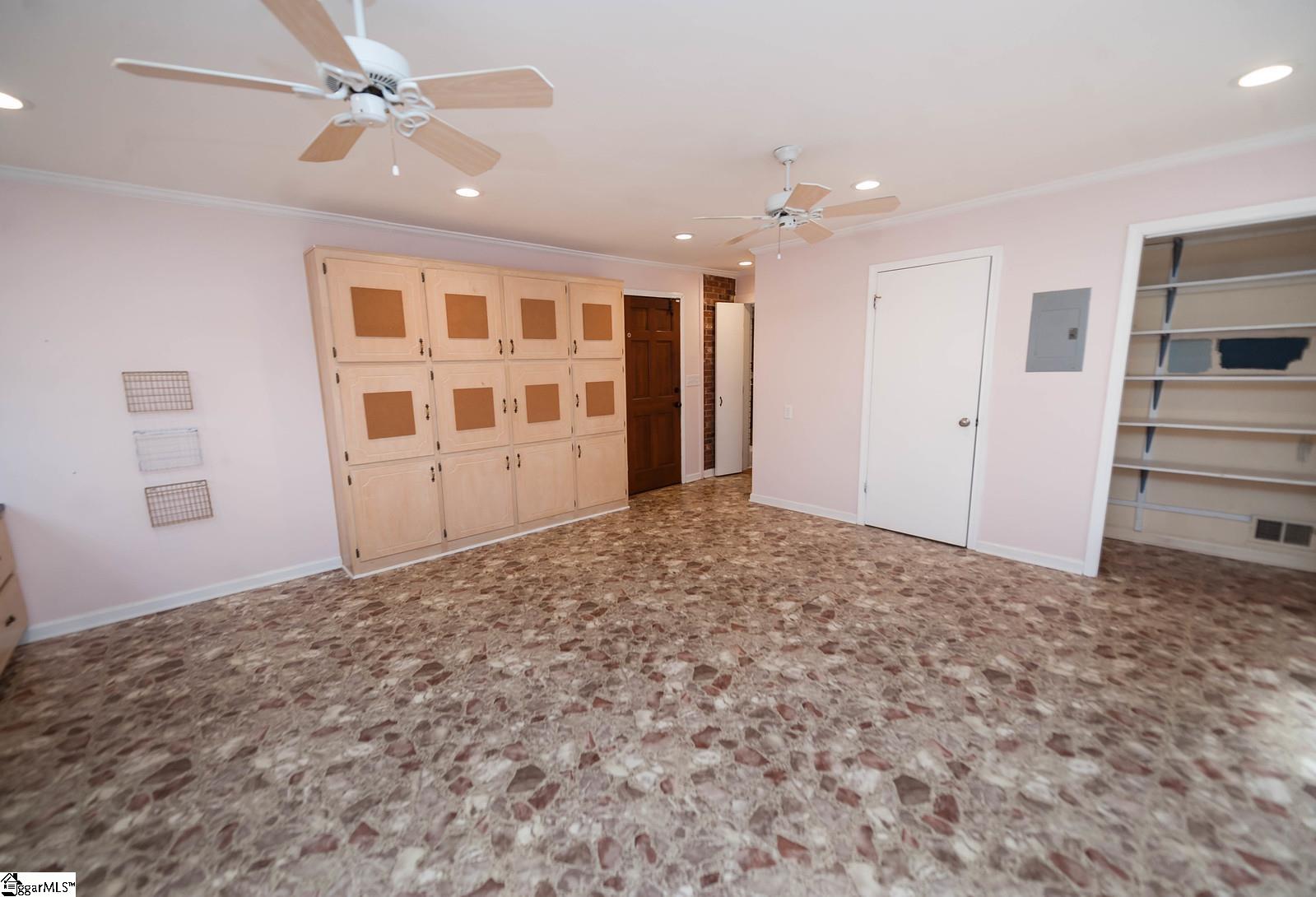 991 Hanging Rock Road Boiling Springs, SC 29316 - Photo 24 of 35 Gallery Image 24
