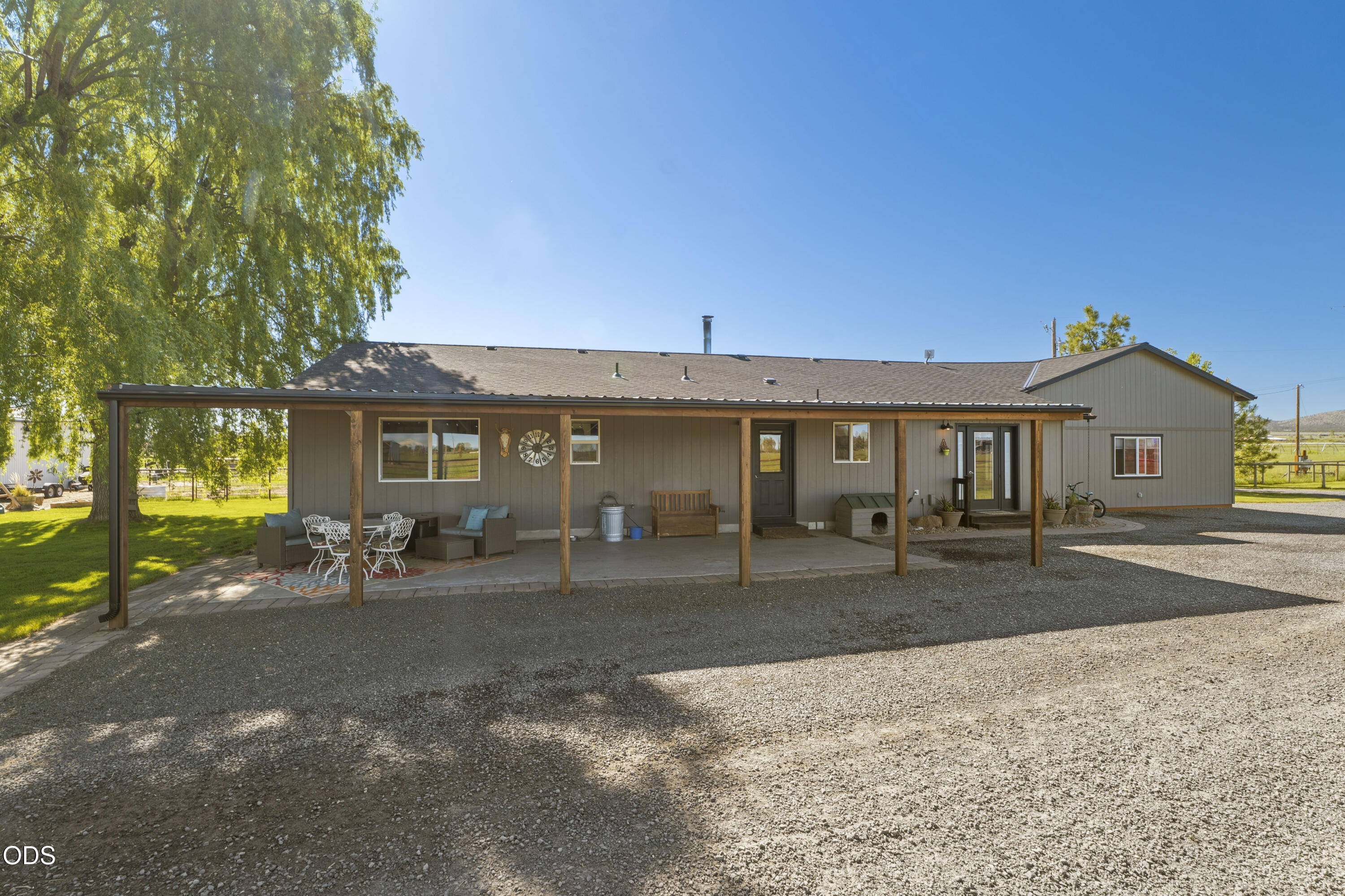 4793 Southwest Williams Road Powell Butte, OR 97753 - Photo 3 of 45