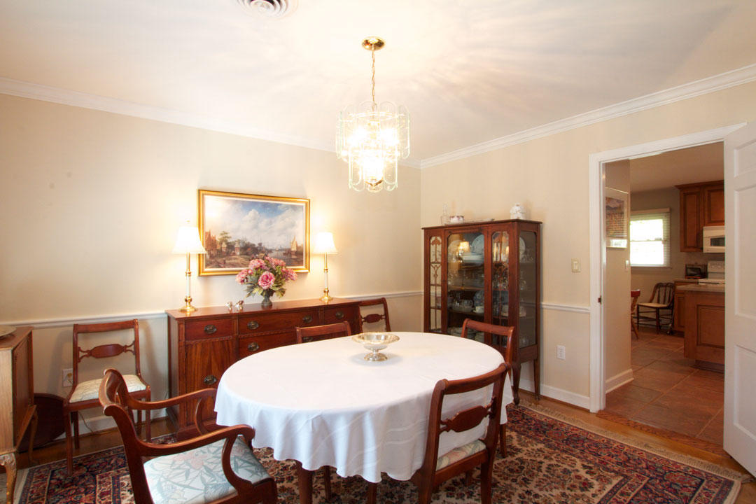 3748 Heritage Road Southwest Roanoke, VA 24015 - Photo 9 of 29 Dining Room 2