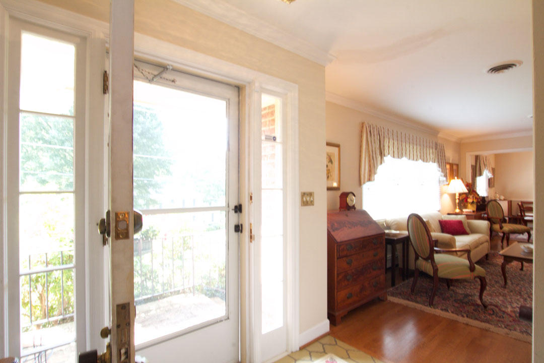 3748 Heritage Road Southwest Roanoke, VA 24015 - Photo 5 of 29 Foyer
