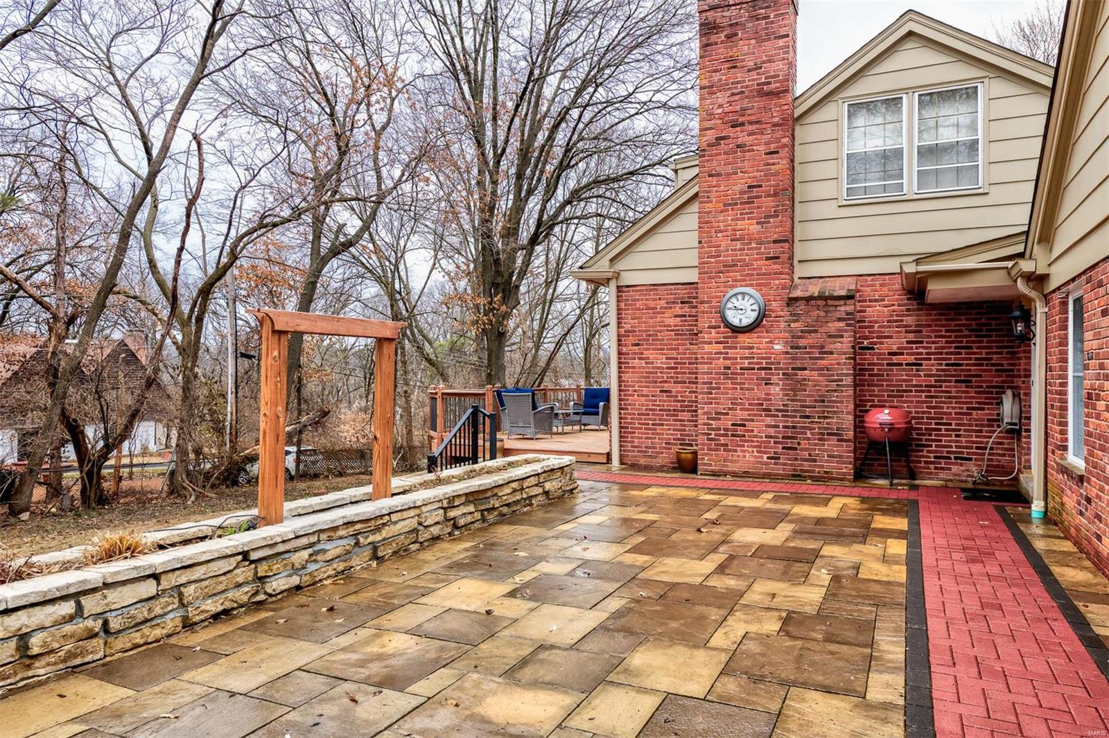 9049 Clayton Road Ladue, MO 63117 - Photo 26 of 28 Gallery Image 26