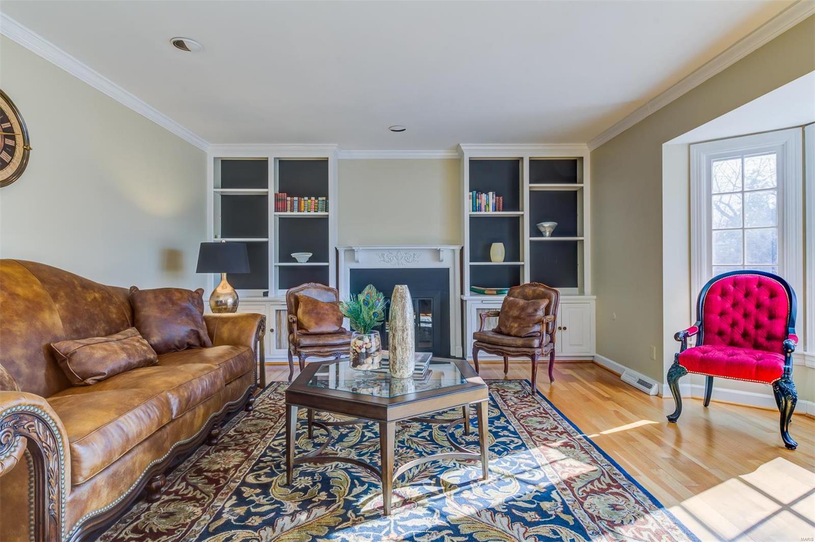 9049 Clayton Road Ladue, MO 63117 - Photo 4 of 28 Gallery Image 4