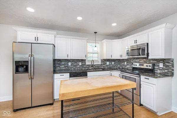 $1,800 | 1414 East 46th Street, Indianapolis, IN 46205