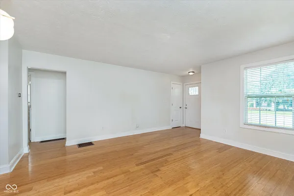 $1,800 | 1414 East 46th Street, Indianapolis, IN 46205