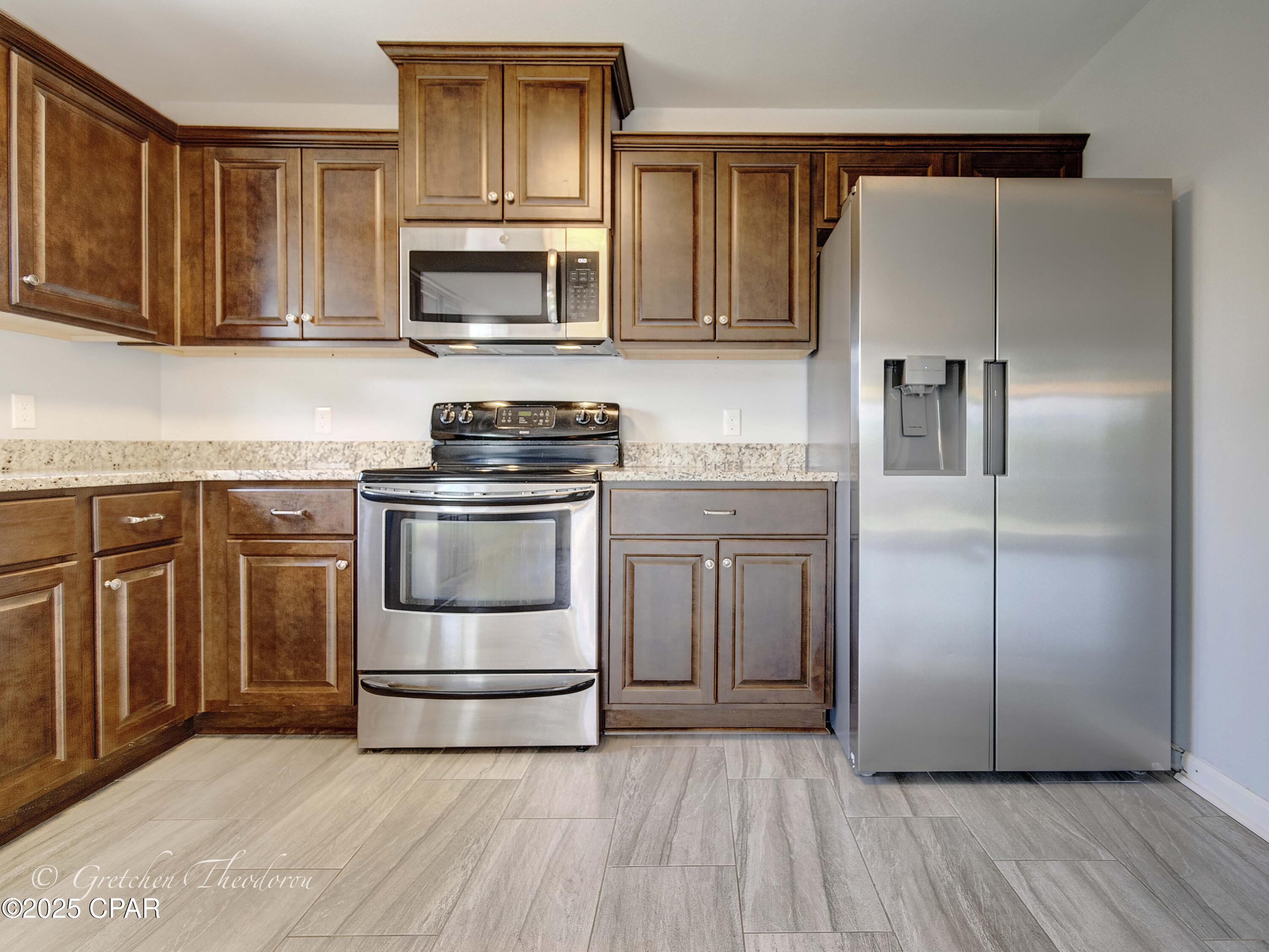 3549 Azalea Way Panama City, FL 32405 - Photo 6 of 35