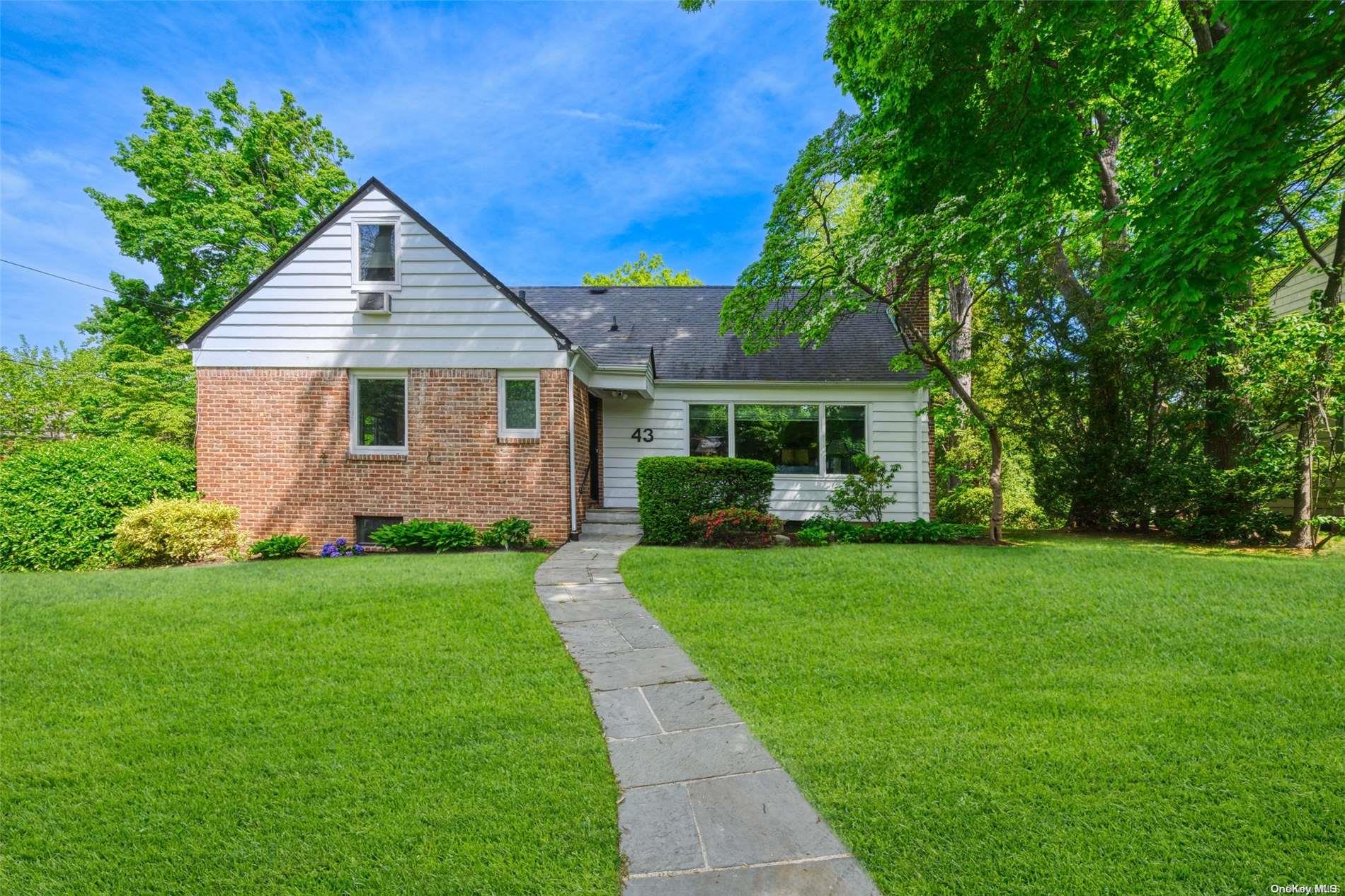 43 Allenwood Road Great Neck, NY 11023 - Photo 1 of 1 Gallery Image 1