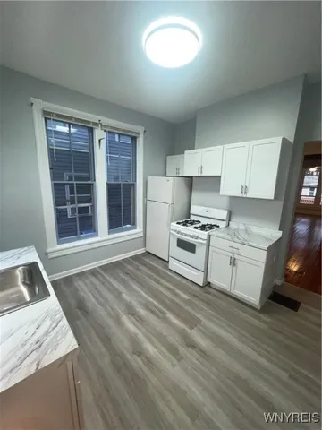 $1,700 | 76 Anderson Place, Buffalo, NY 14222