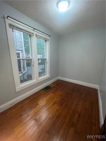 $1,700 | 76 Anderson Place, Buffalo, NY 14222