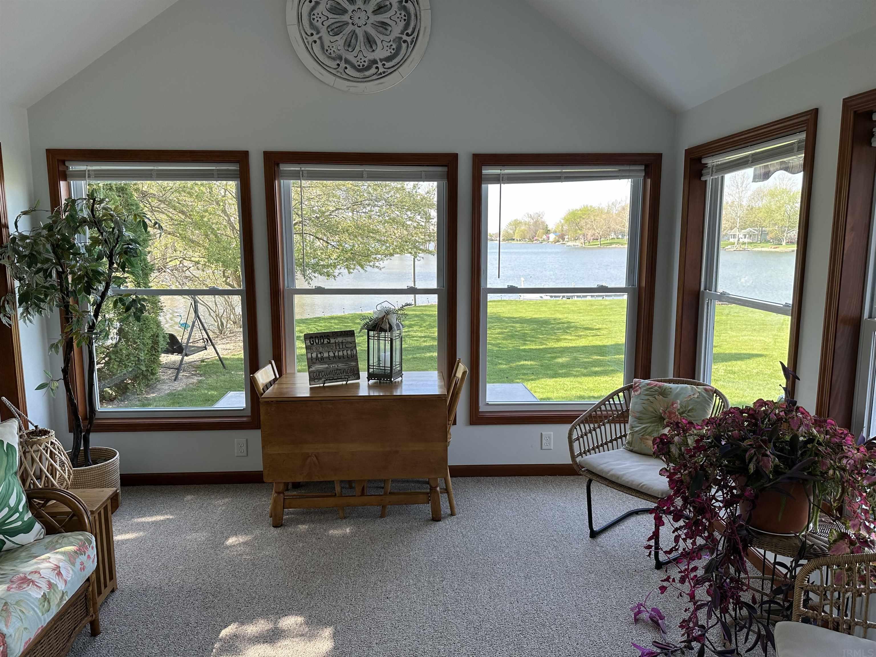 198 North Drive Geneva, IN 46740 - Photo 9 of 24