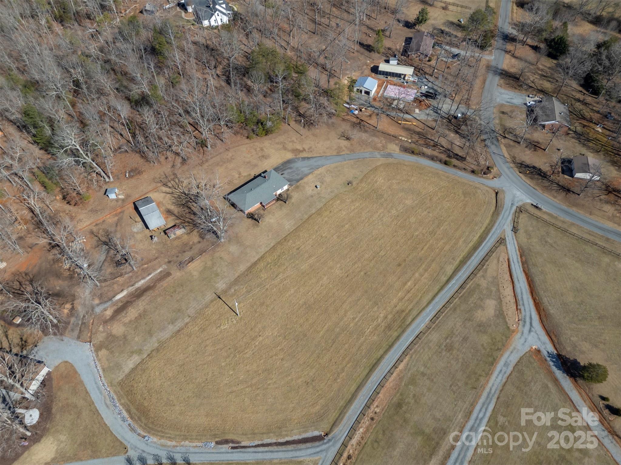 156 Eagle Nest Road Columbus, NC 28722 - Photo 4 of 47