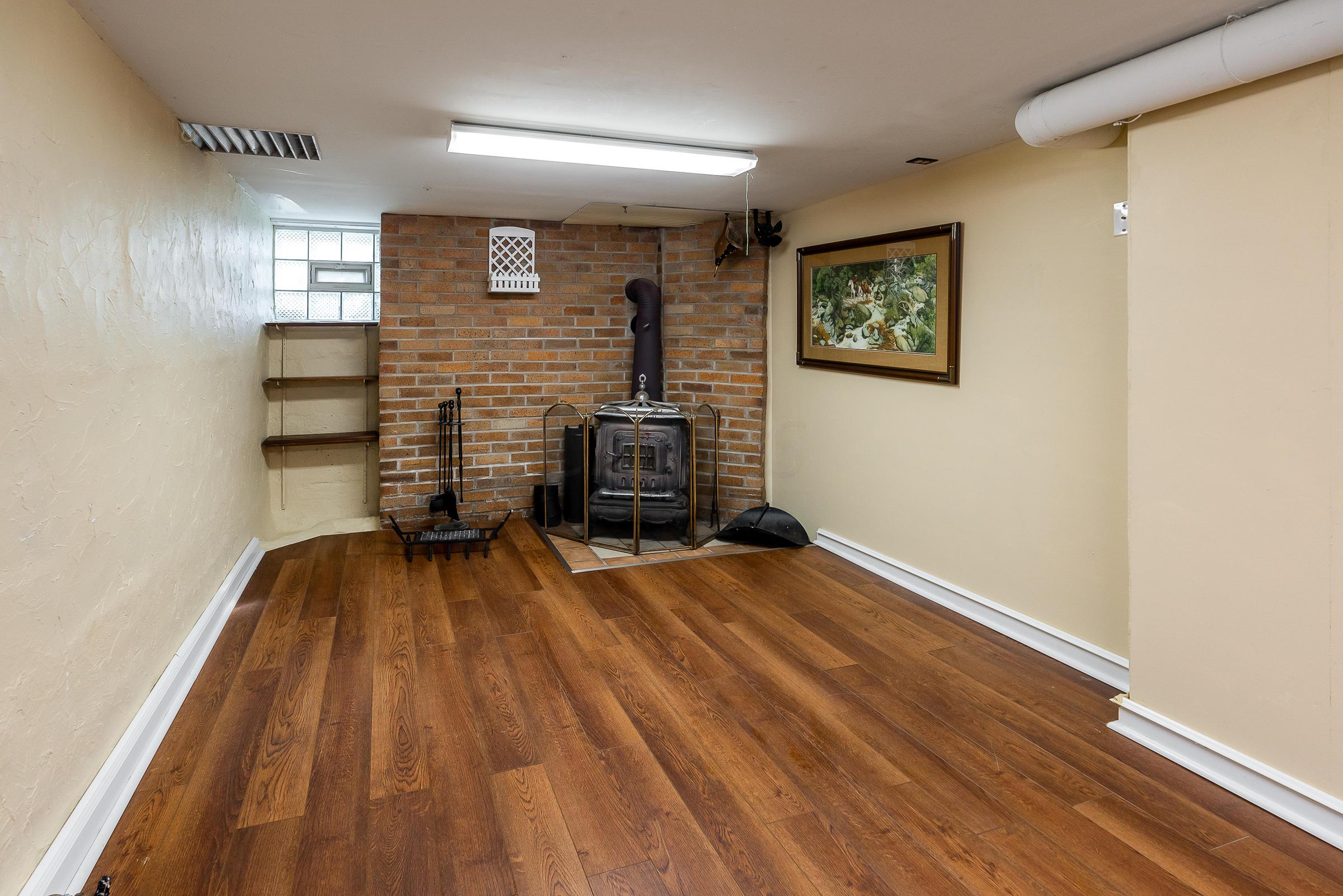 729 South Cassingham Road Columbus, OH 43209 - Photo 29 of 40