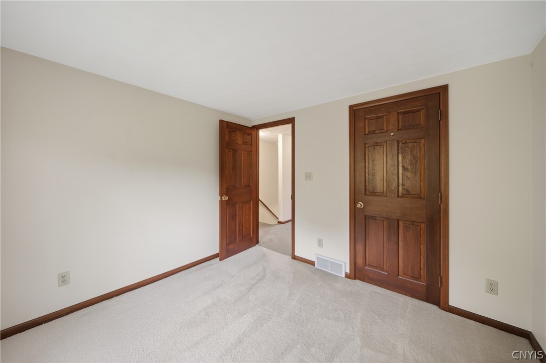 400 East Avenue Manlius, NY 13116 - Photo 25 of 50