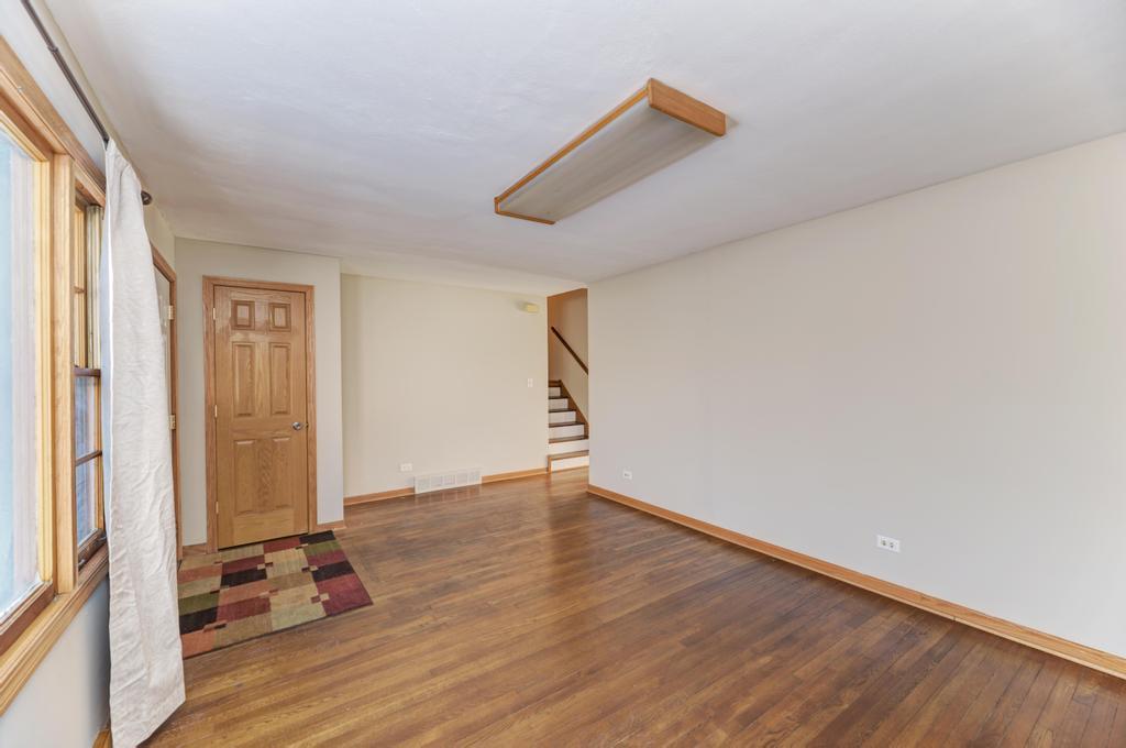 28W313 Batavia Road Warrenville, IL 60555 - Photo 13 of 47