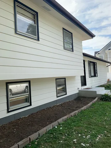 $429,900 | 28W313 Batavia Road, Warrenville, IL 60555