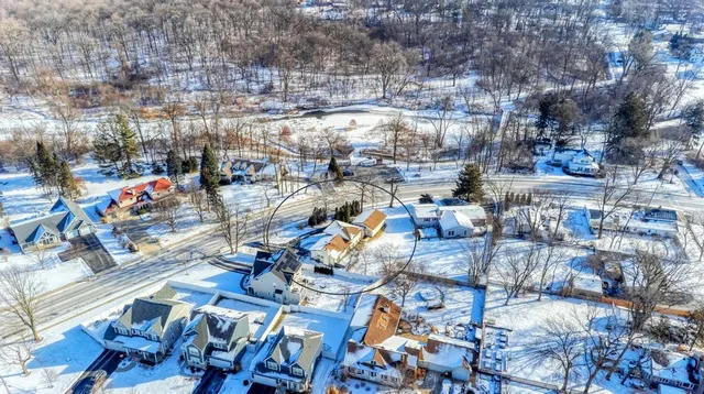 $429,900 | 28W313 Batavia Road, Warrenville, IL 60555