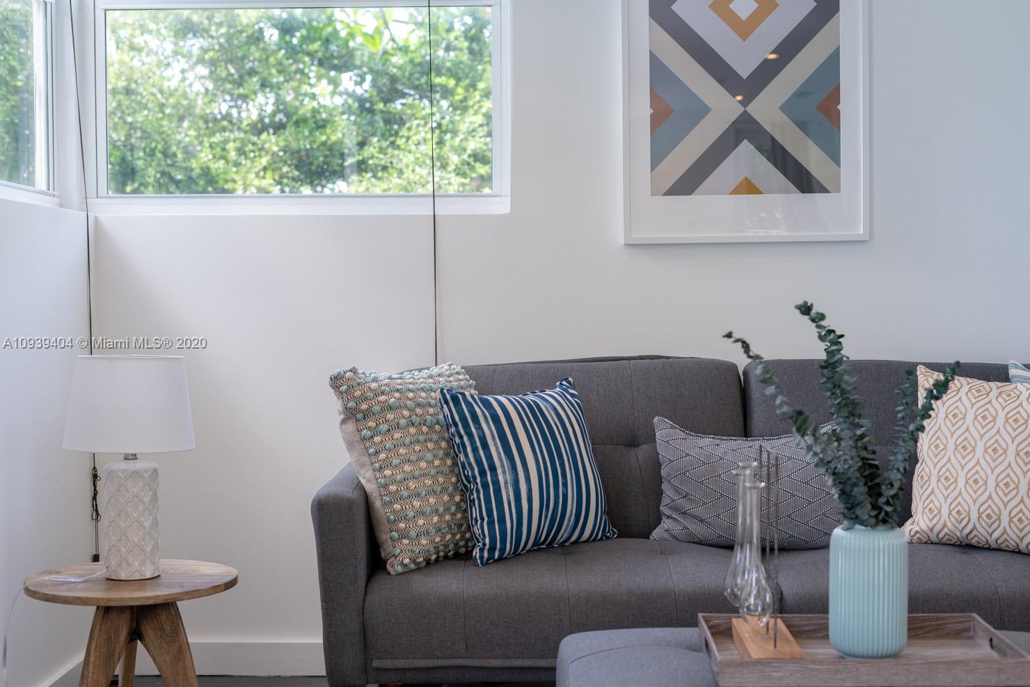 795 Northeast 70th Street Miami, FL 33138 - Photo 12 of 64