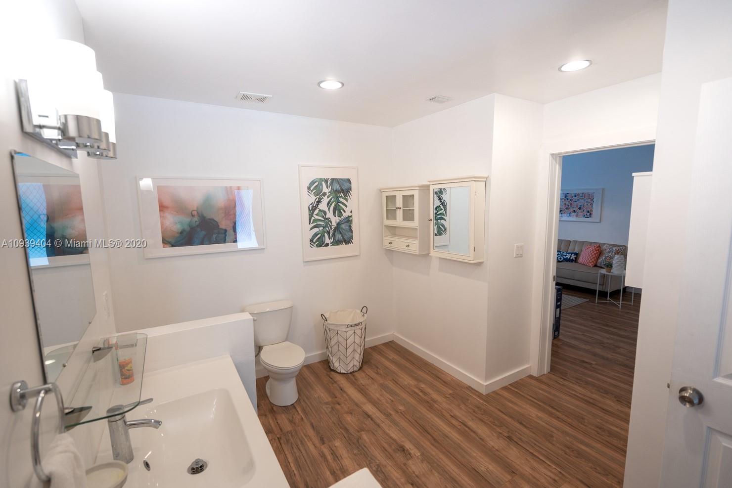 795 Northeast 70th Street Miami, FL 33138 - Photo 22 of 64