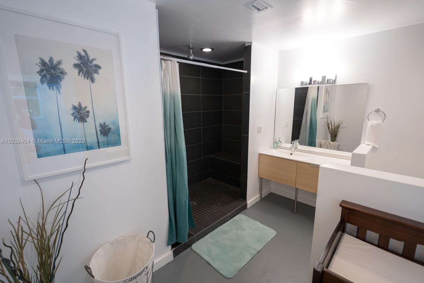 795 Northeast 70th Street Miami, FL 33138 - Photo 28 of 64