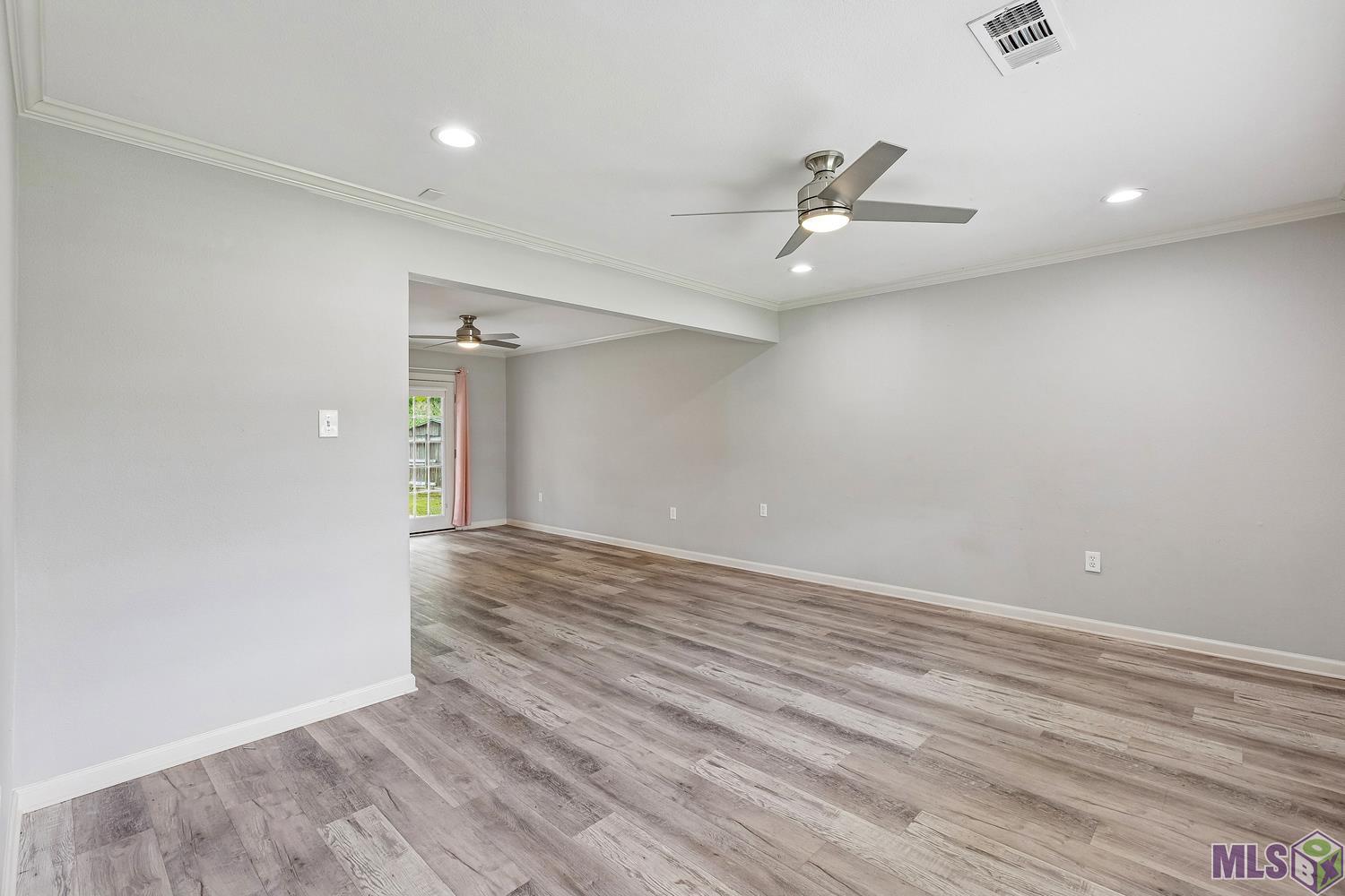 8580 Norfolk Drive Baton Rouge, LA 70809 - Photo 9 of 25