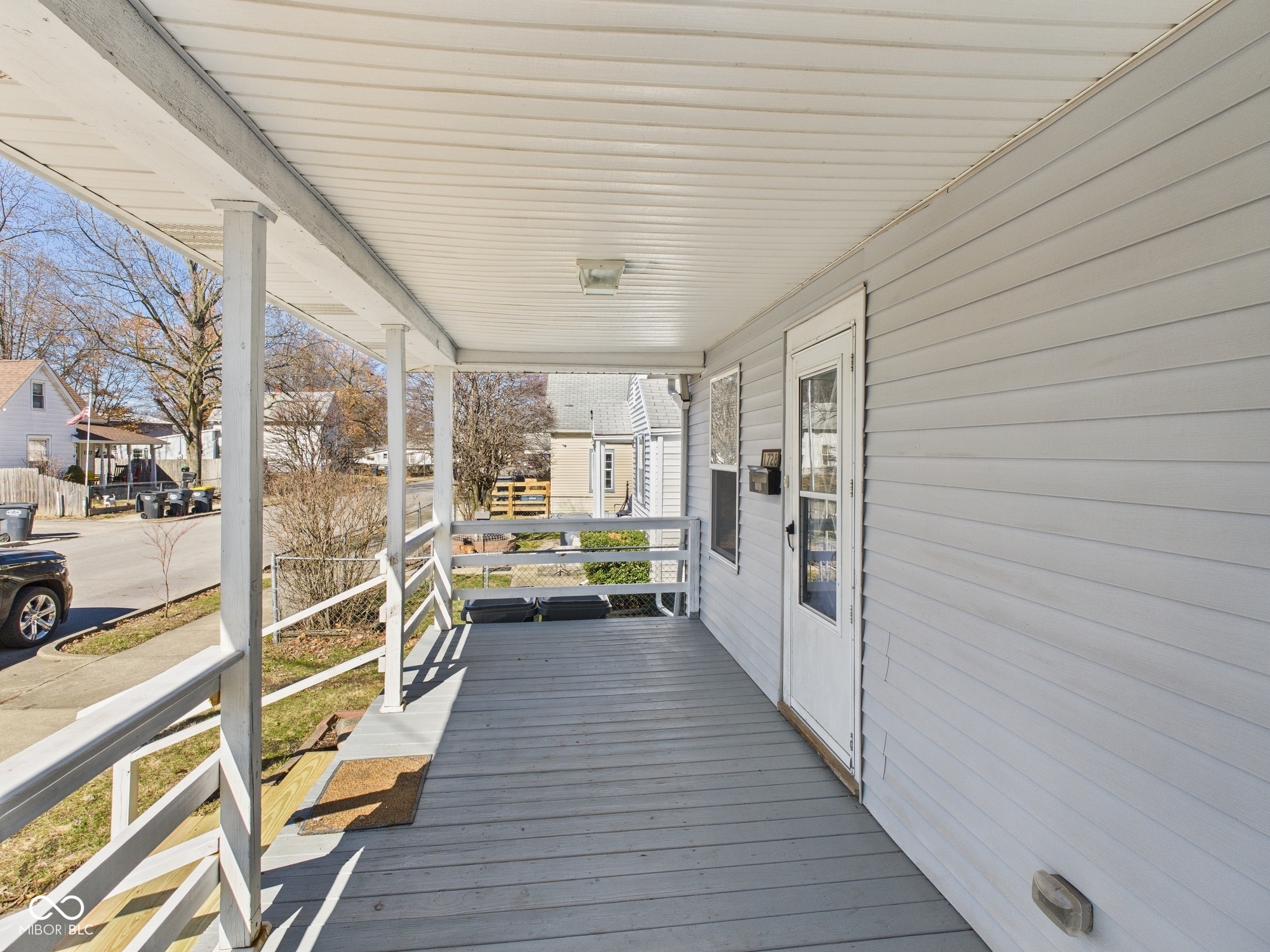 1728 Noble Street Anderson, IN 46016 - Photo 5 of 32