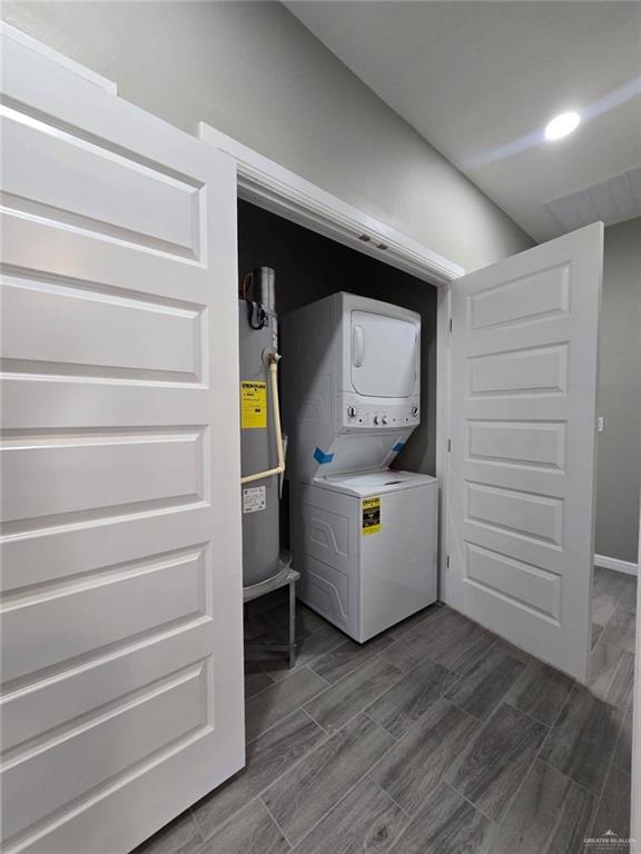 1204 Cornerstone Loop Rio Grande City, TX 78582 - Photo 11 of 15 a utility room with washer and dryer