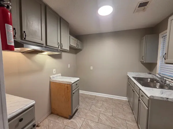 $1,195 | 983 Brower Street, Memphis, TN 38111