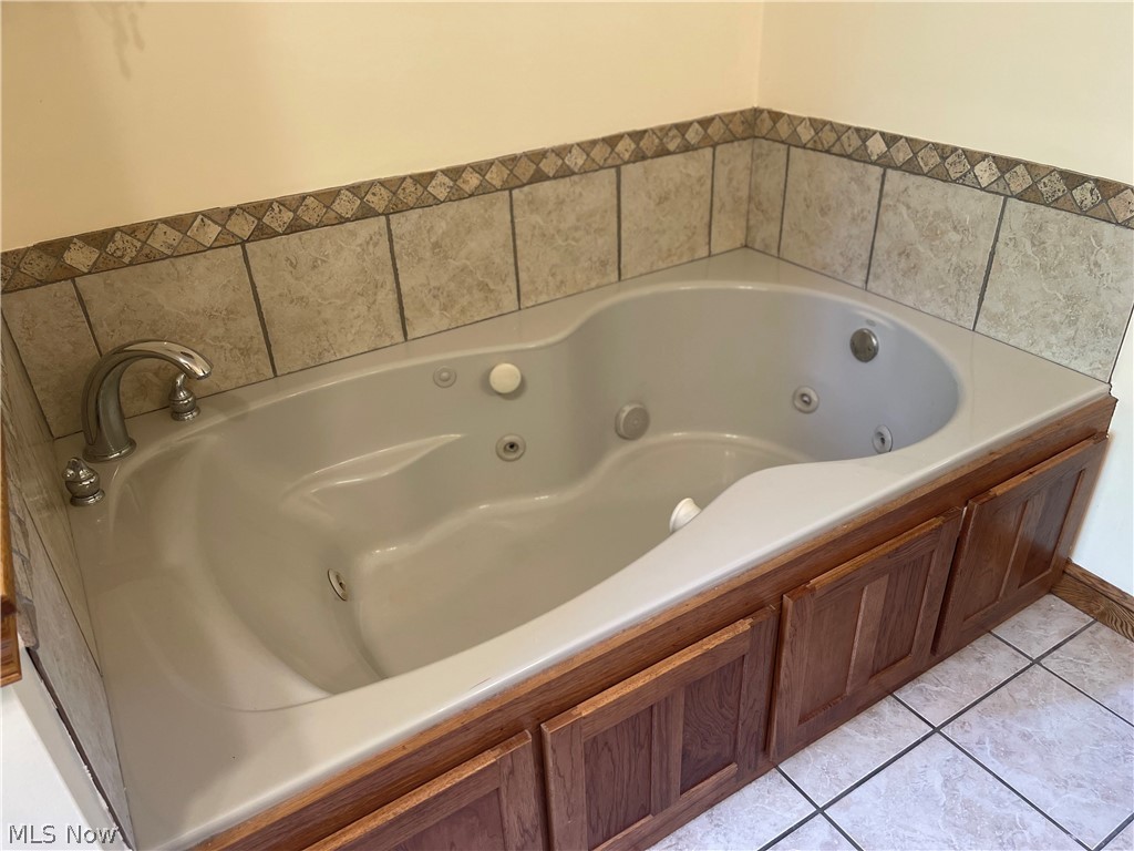 242 Manning Road Mogadore, OH 44260 - Photo 16 of 33 Gallery Image 16