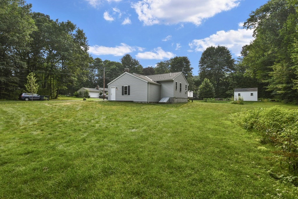 29 Oakcrest Road Holden, MA 01520 - Photo 31 of 37 Gallery Image 31