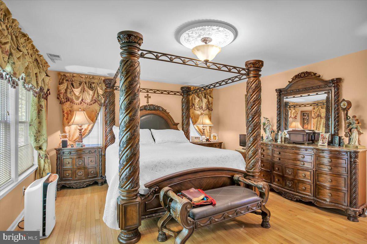700 South Fairview Street Riverside, NJ 08075 - Photo 22 of 46 Bedroom 1