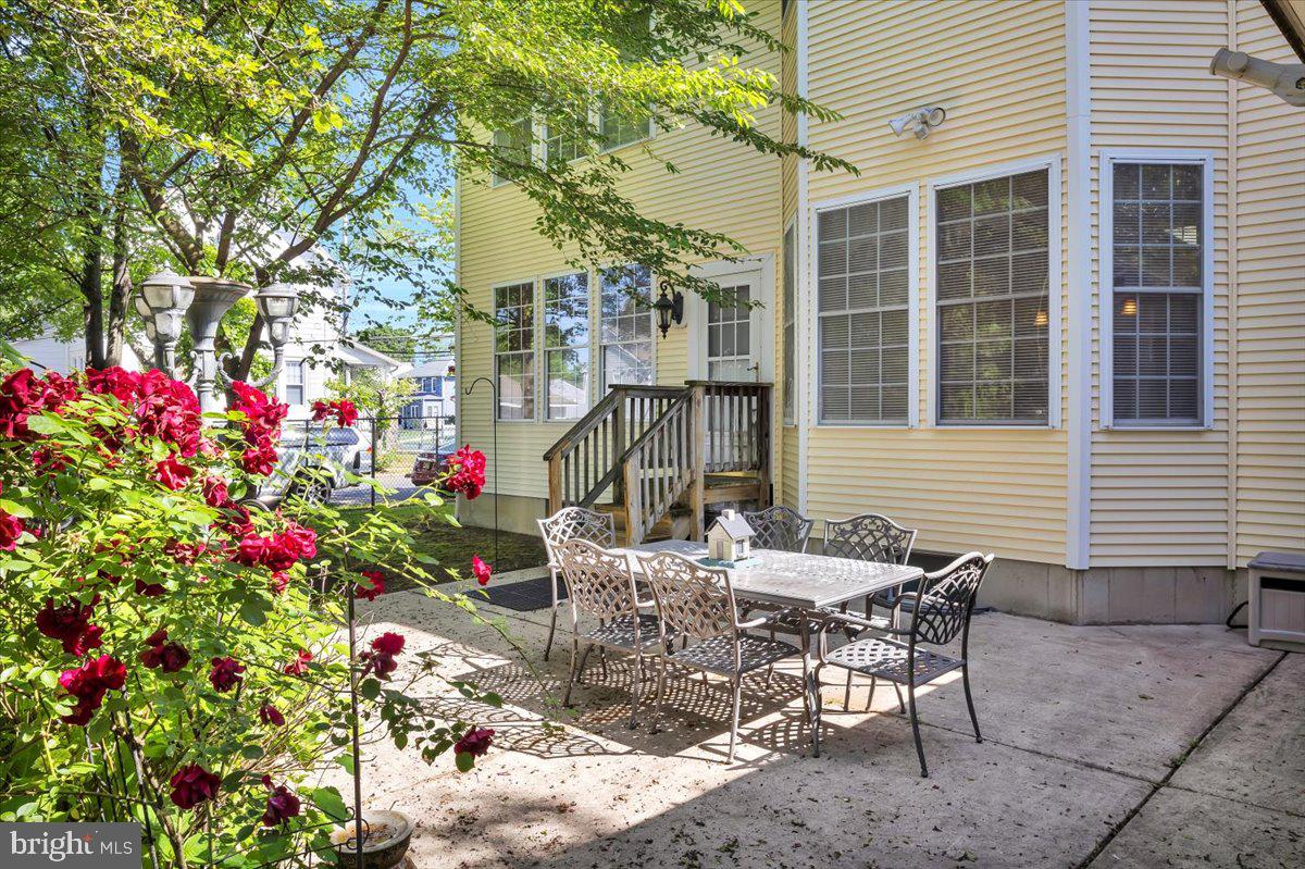 700 South Fairview Street Riverside, NJ 08075 - Photo 4 of 46 Back yard