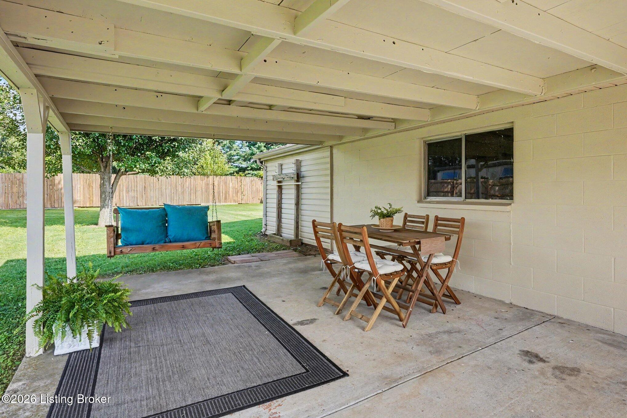 6101 Terry Road Louisville, KY 40258 - Photo 23 of 33 009_file_2792
