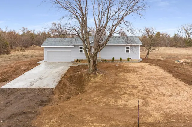 $319,900 | 1066 Northeast 150 Avenue, Cheney, KS 67025